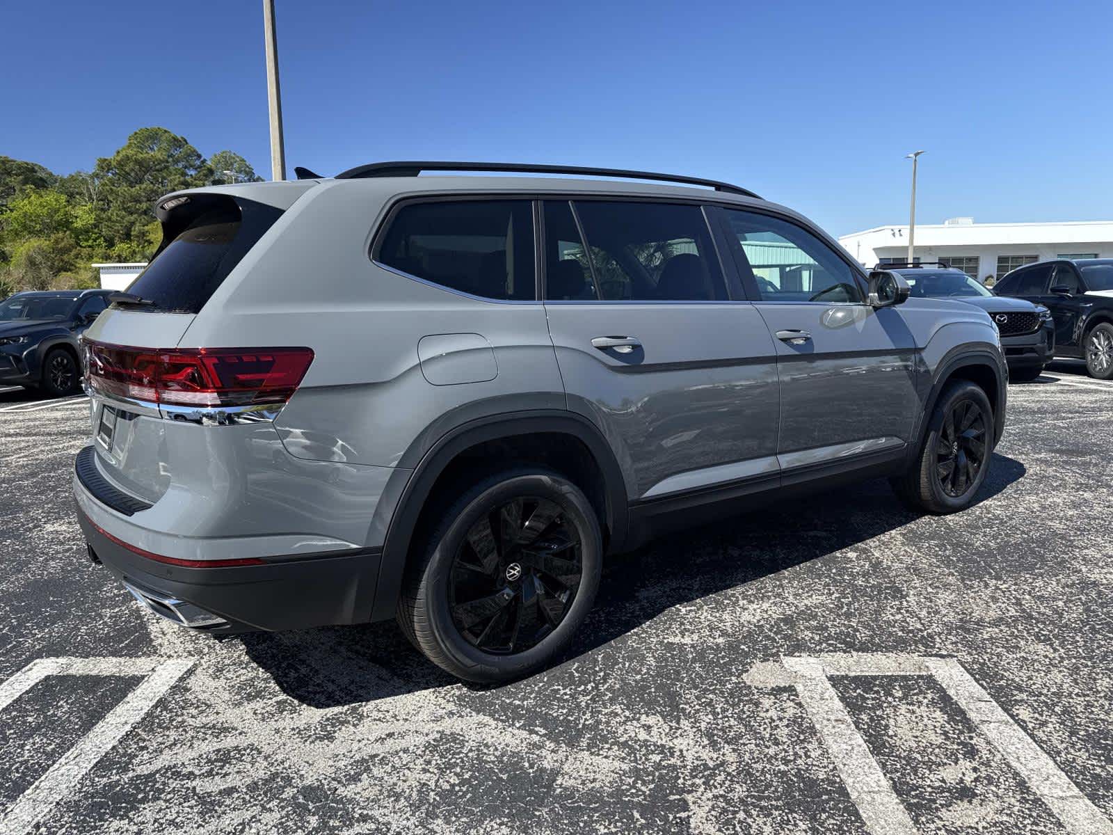2026 Volkswagen Tiguan SE