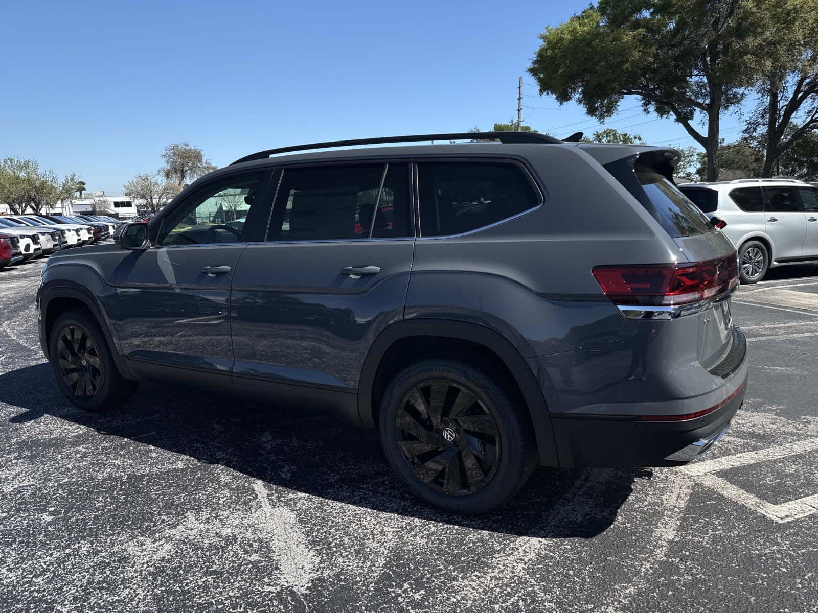 2026 Volkswagen Tiguan SE