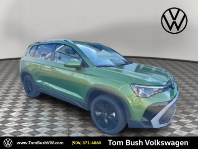 2026 Volkswagen Taos SE