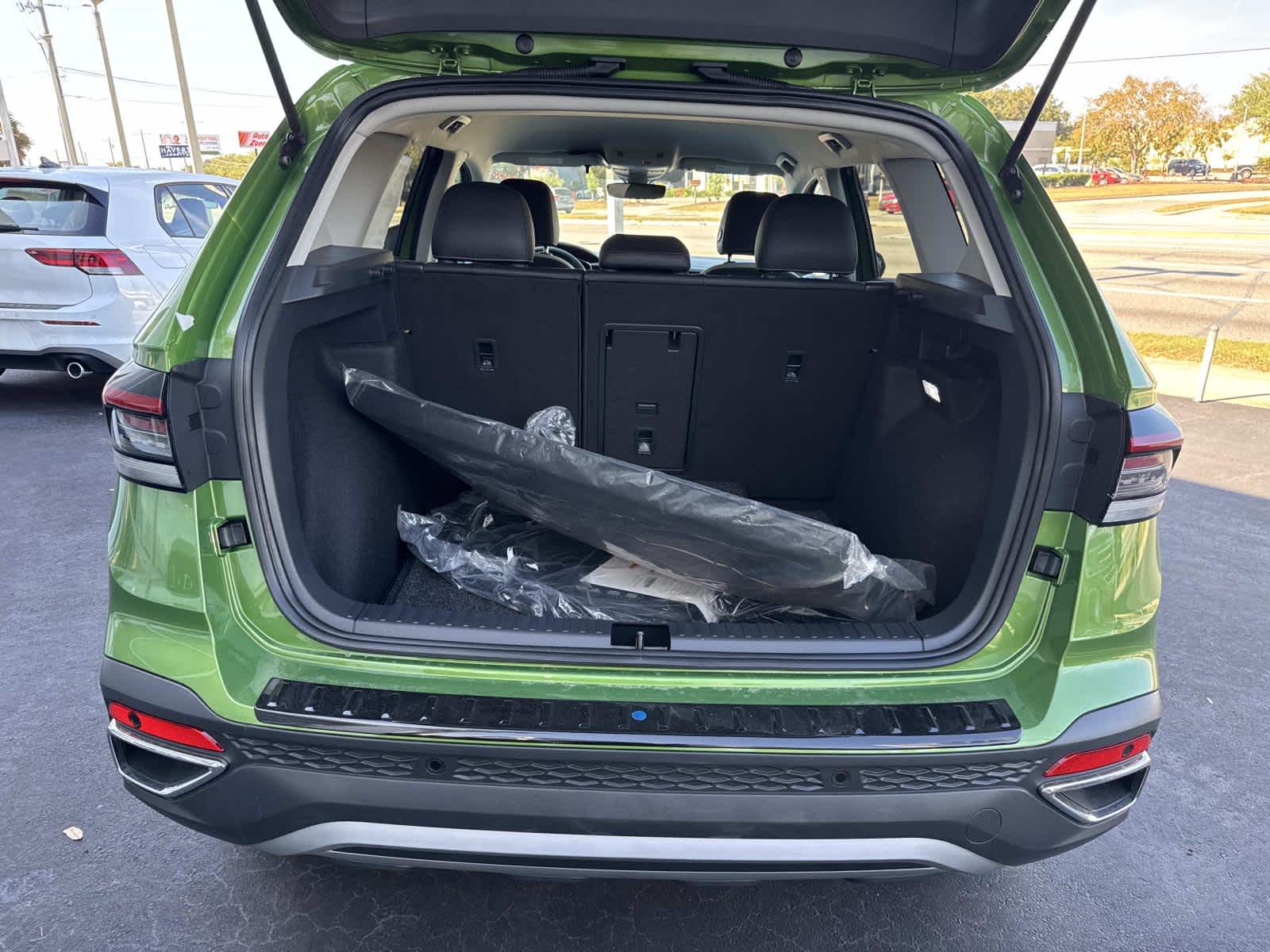 2026 Volkswagen Taos SE