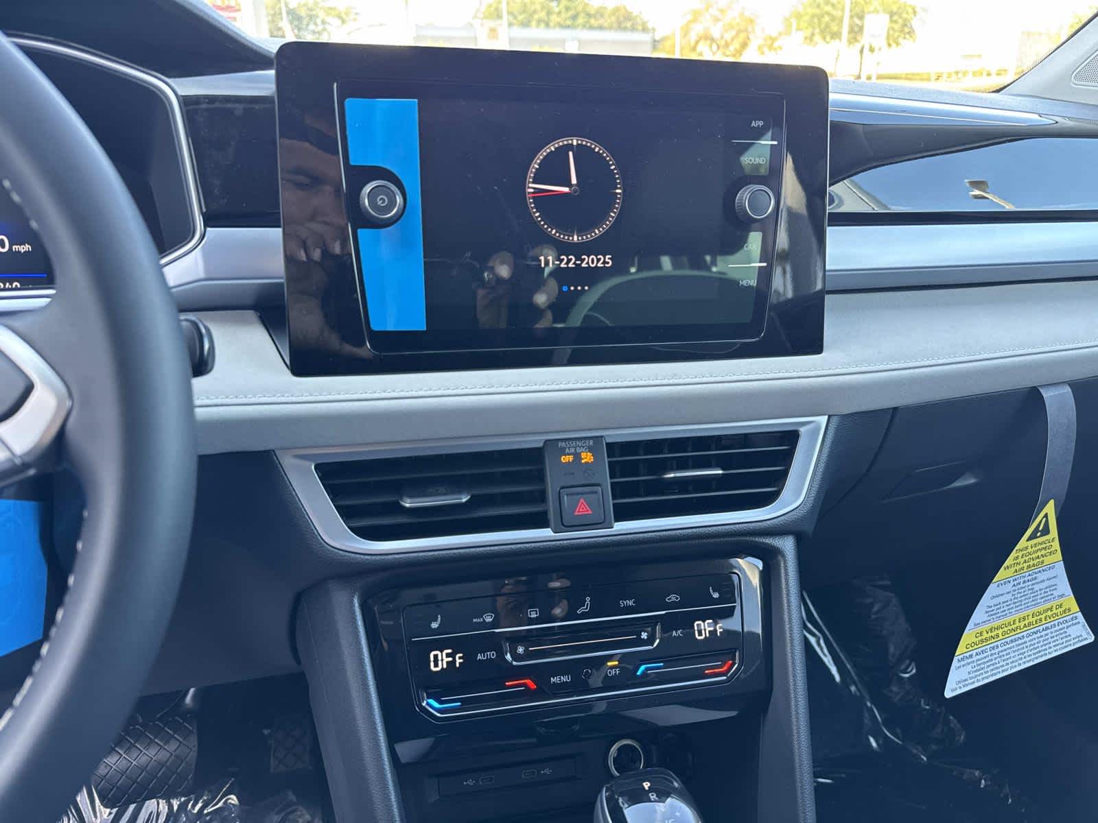 2026 Volkswagen Taos SE