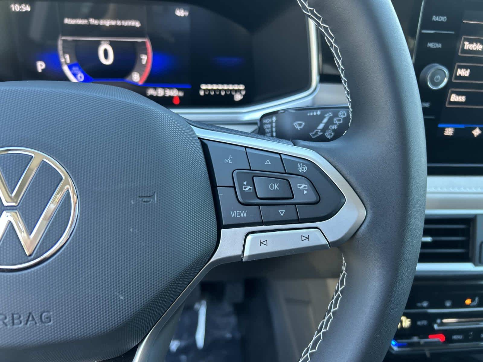 2026 Volkswagen Taos SE