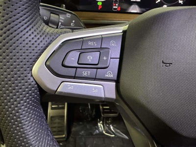 2026 Volkswagen Tiguan SEL R-Line Turbo