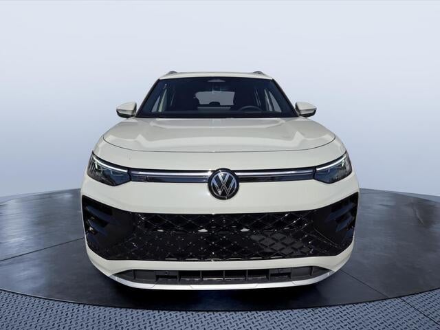 2026 Volkswagen Tiguan SEL R-Line Turbo
