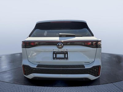 2026 Volkswagen Tiguan SEL R-Line Turbo