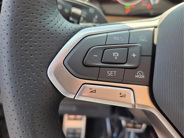 2026 Volkswagen Tiguan SEL R-Line Turbo