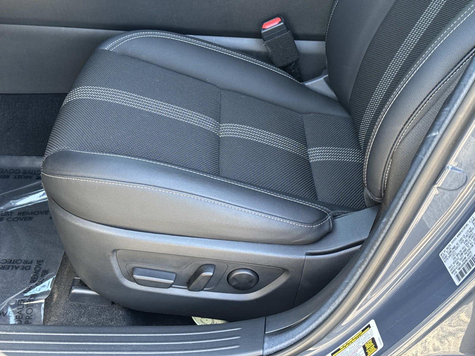 2024 Mazda Mazda CX-50 2.5 S Premium Package