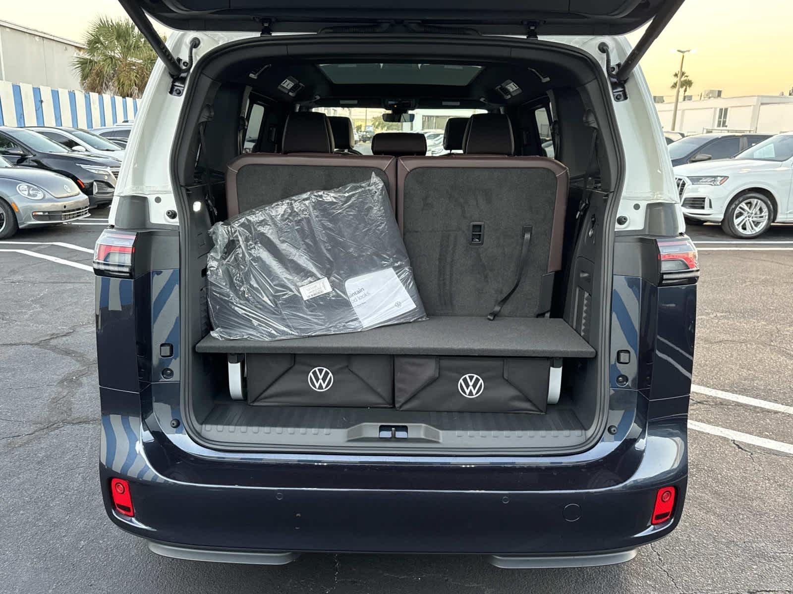 2025 Volkswagen ID. Buzz Pro S Plus