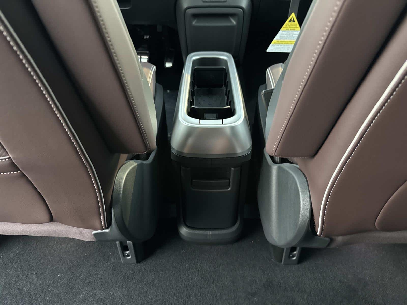 2025 Volkswagen ID. Buzz Pro S Plus