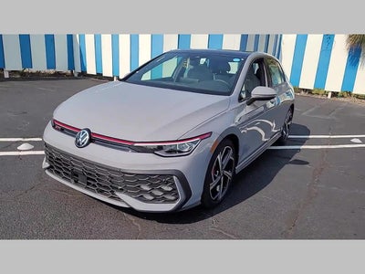 2025 Volkswagen Golf GTI SE