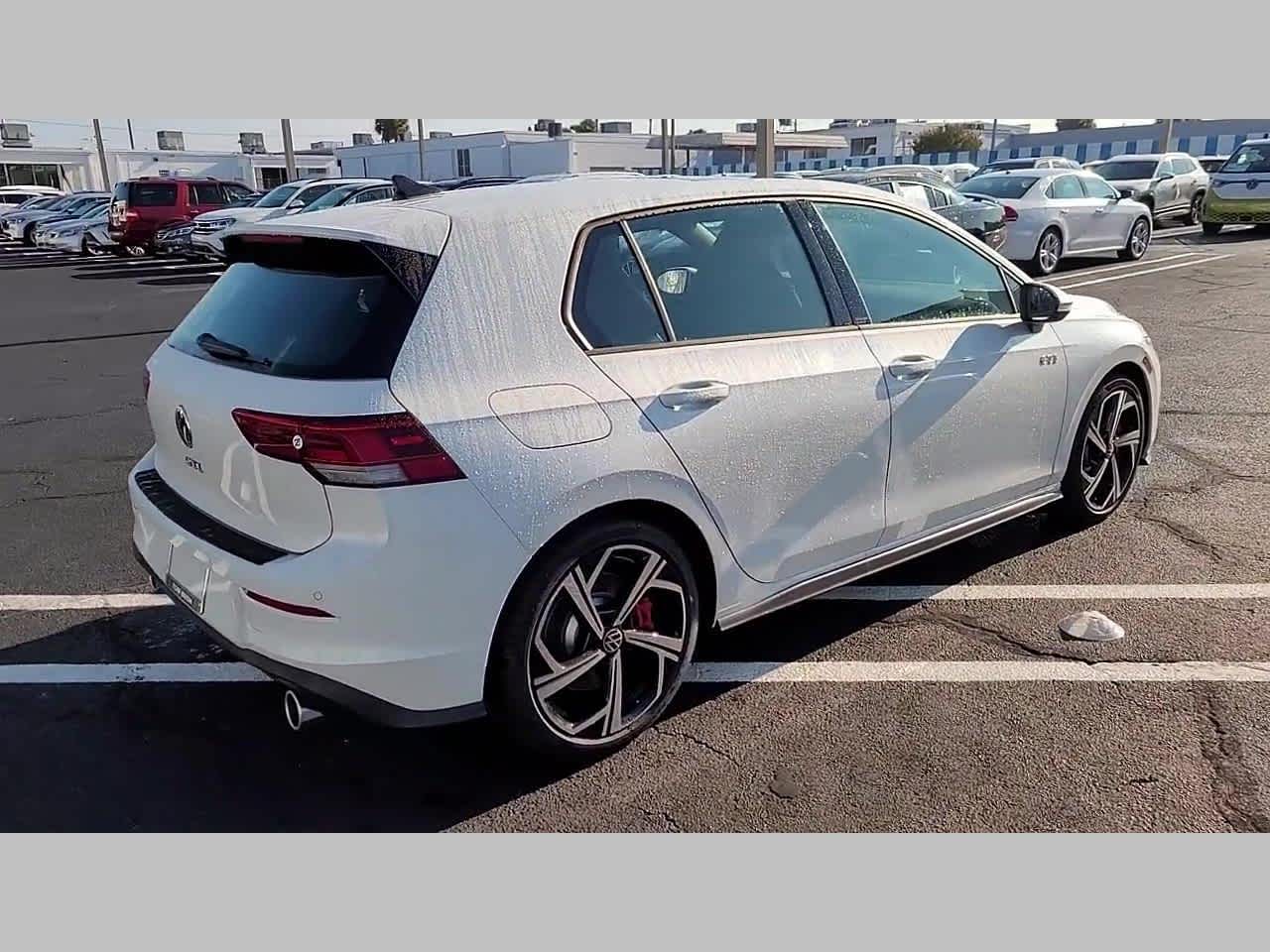 2025 Volkswagen Golf GTI SE