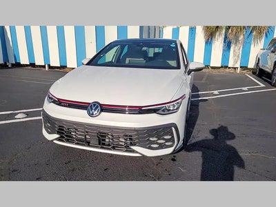 2025 Volkswagen Golf GTI SE