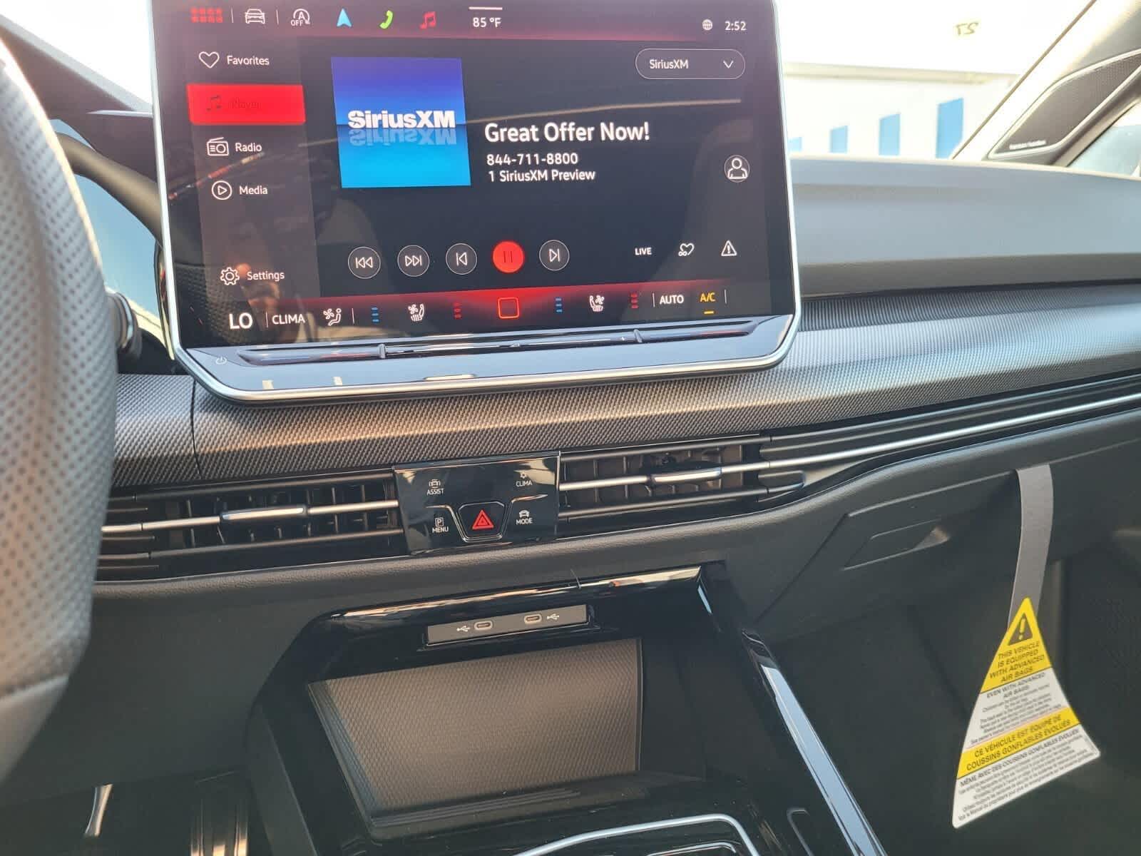 2025 Volkswagen Golf GTI SE