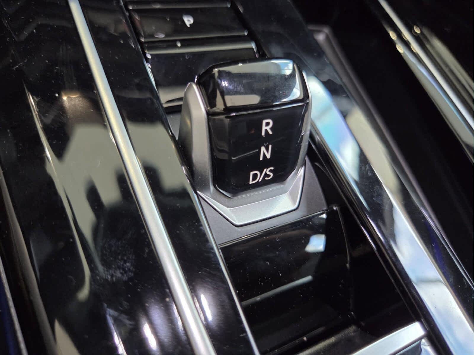 2026 Volkswagen Golf R 2.0T DSG
