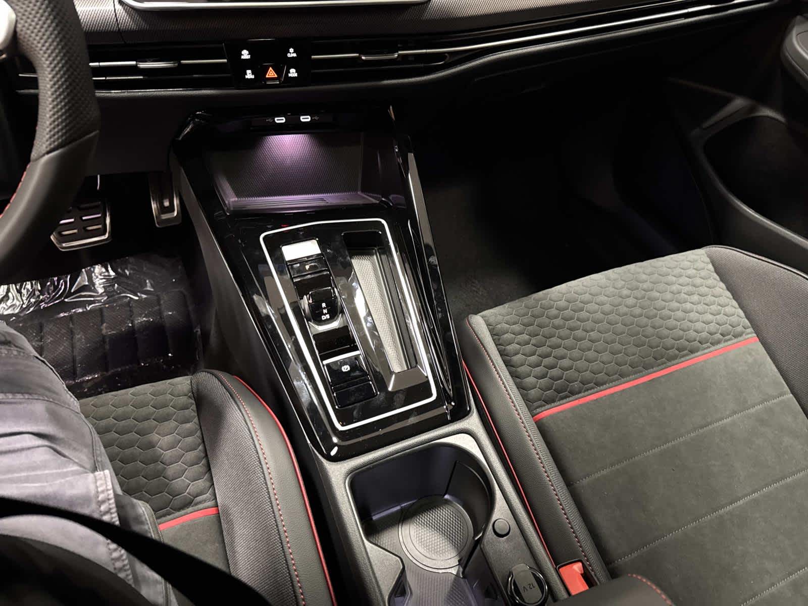 2026 Volkswagen Golf GTI SE