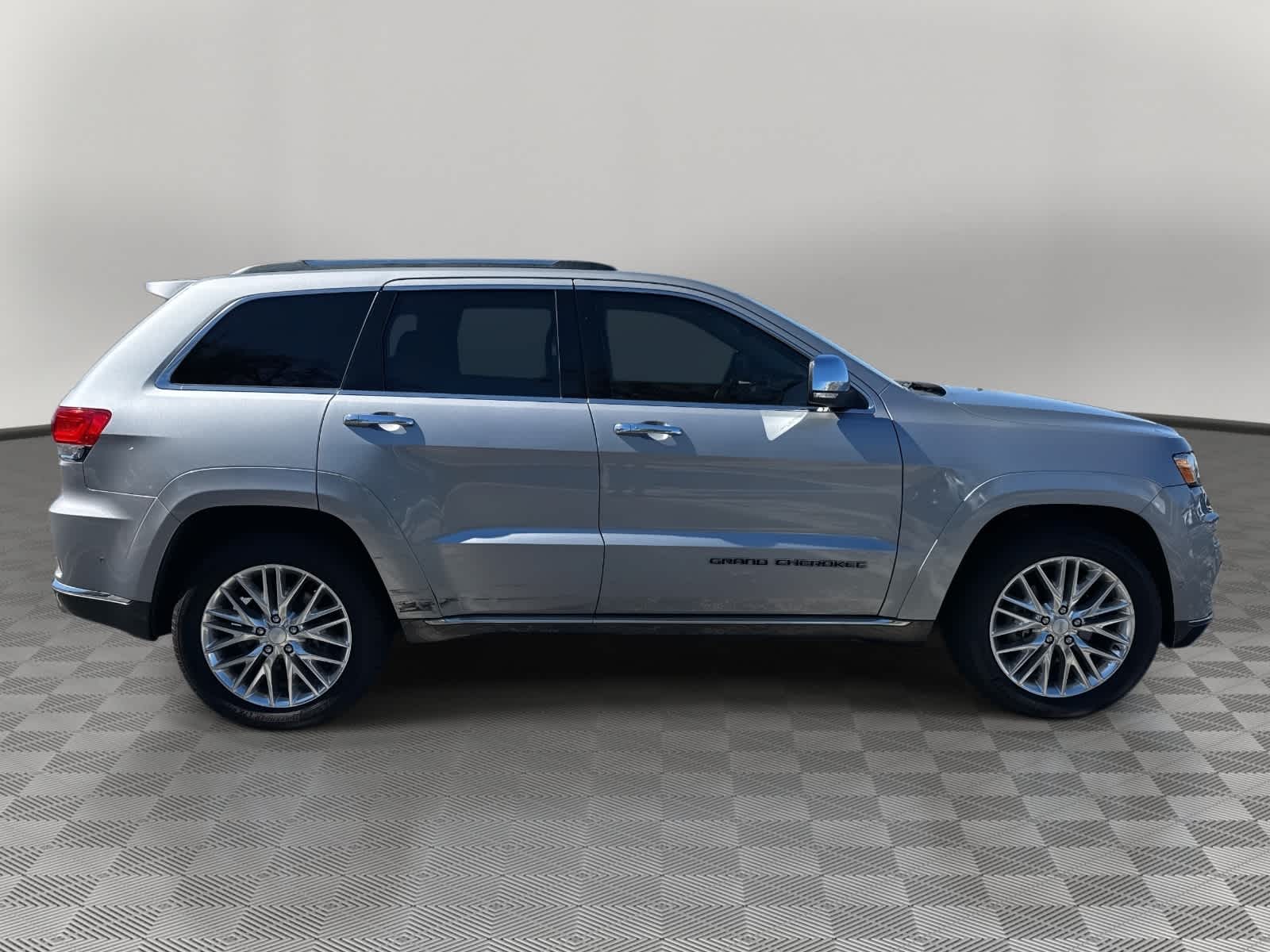 2018 Jeep Grand Cherokee Summit