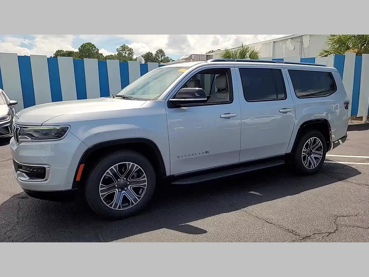 2023 Jeep Wagoneer L Series II