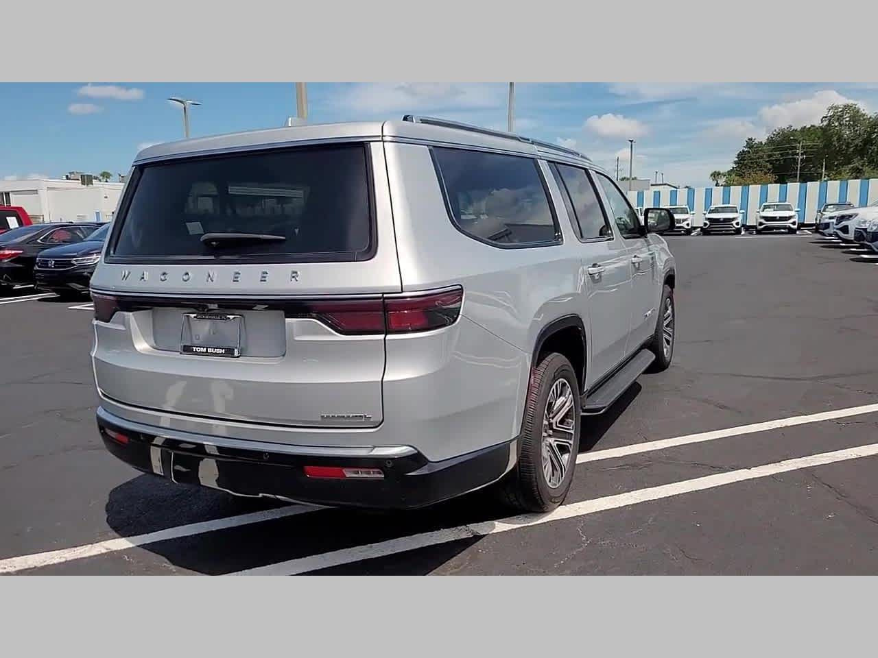 2023 Jeep Wagoneer L Series II