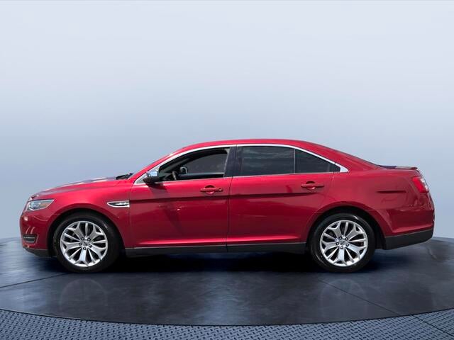 2018 Ford Taurus Limited
