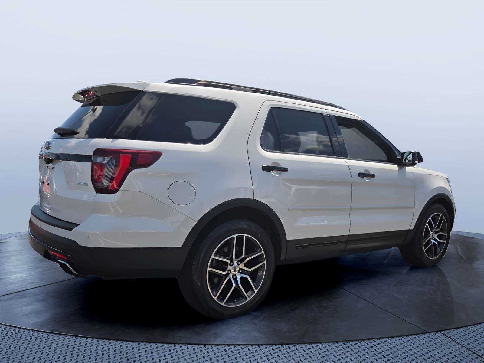 2016 Ford Explorer Sport