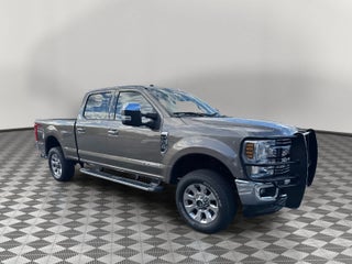 2018 Ford Super Duty F-250 Pickup LARIAT