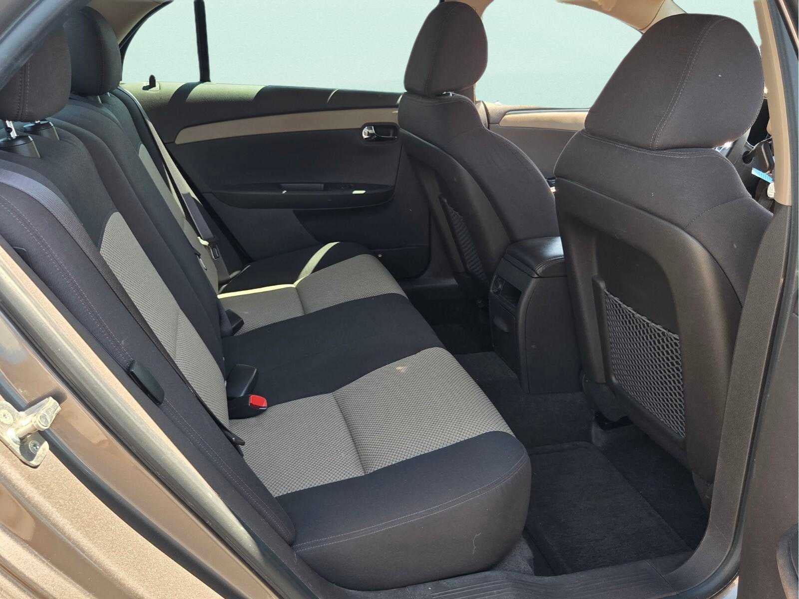 2012 Chevrolet Malibu LS w/1LS