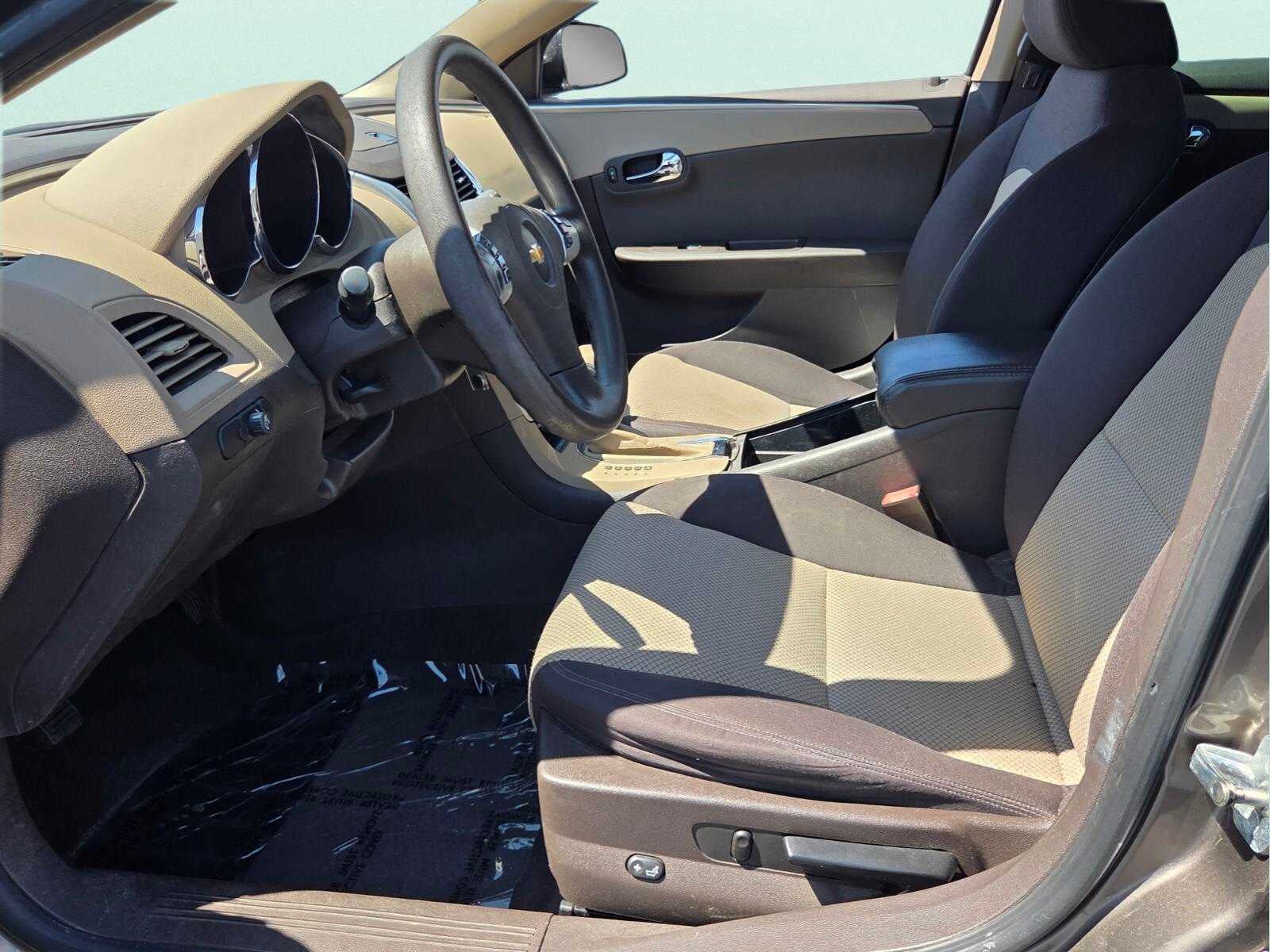 2012 Chevrolet Malibu LS w/1LS