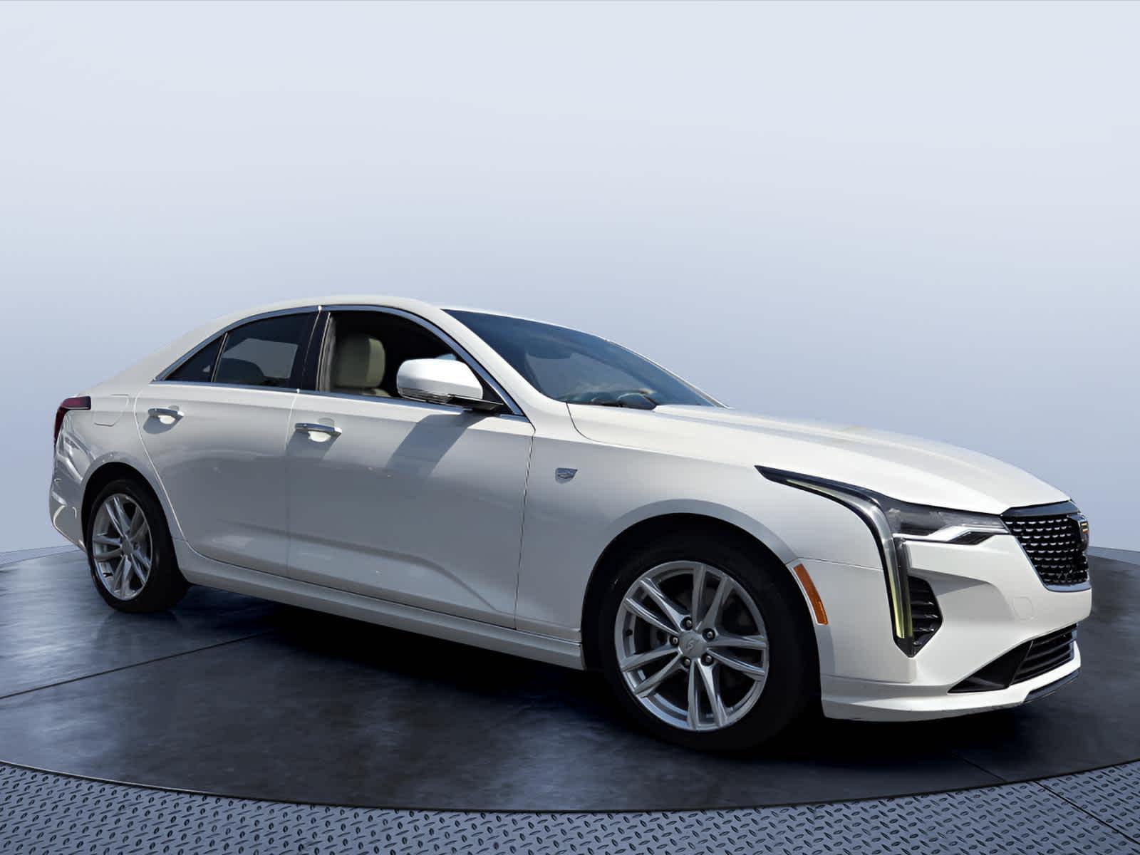 2023 Cadillac CT4 Luxury