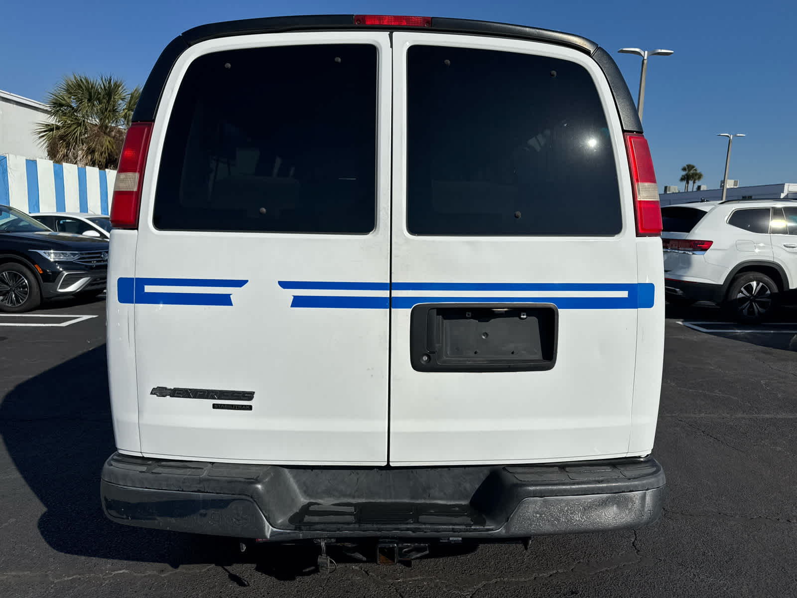 2013 Chevrolet Express Passenger LT