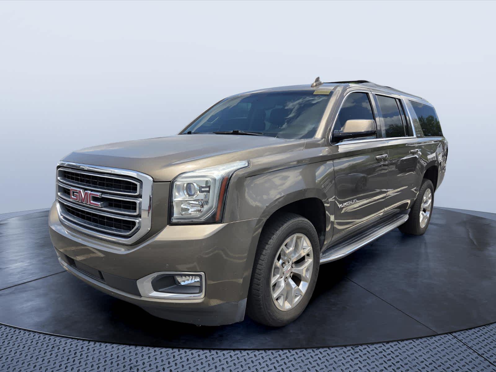 2015 GMC Yukon 2WD SLE's photo