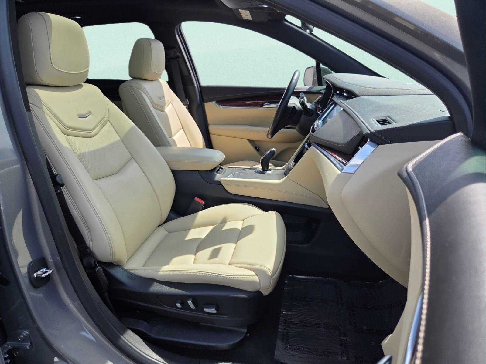 2019 Cadillac XT5 Luxury FWD