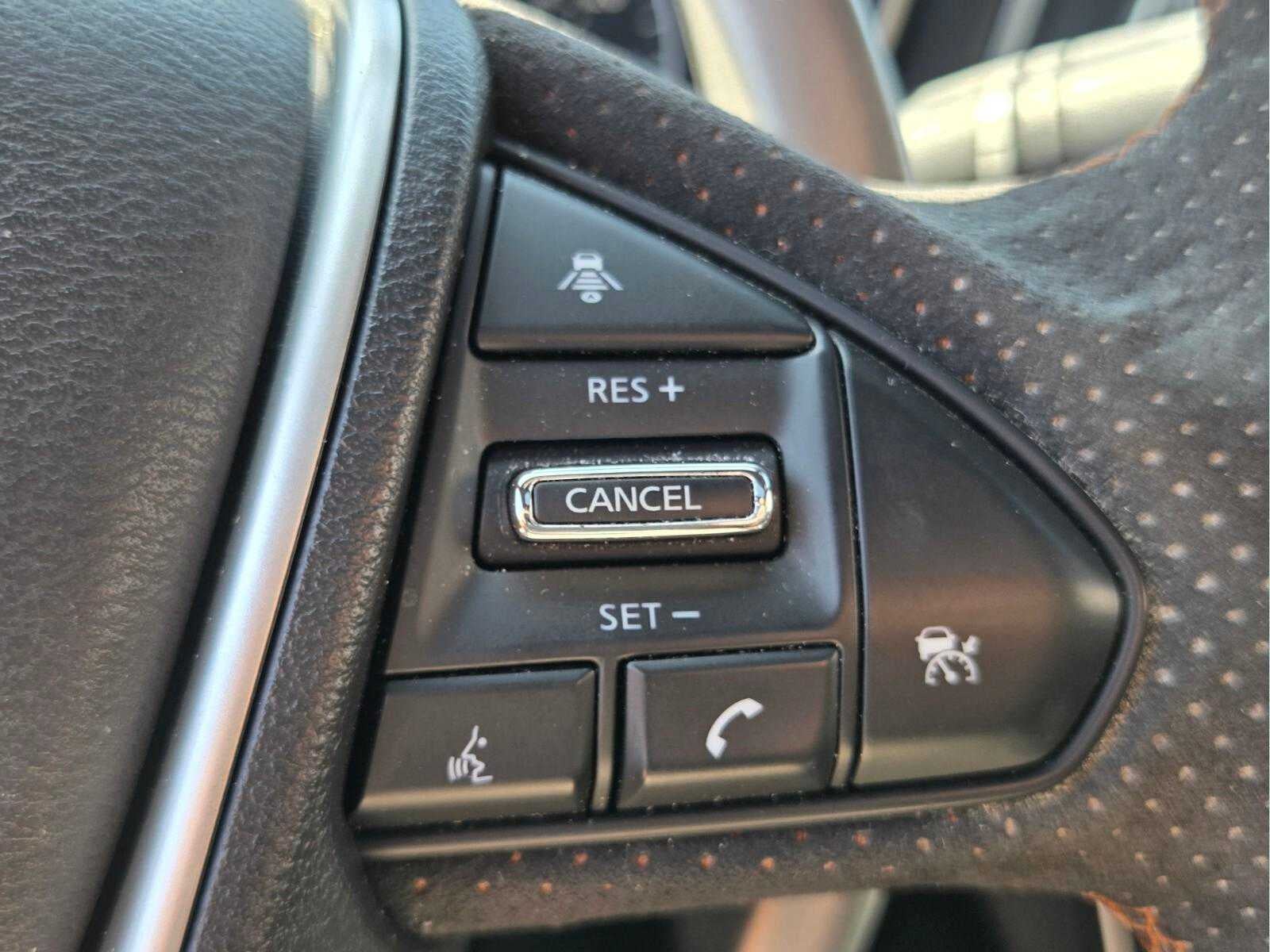 2019 Nissan Maxima SR