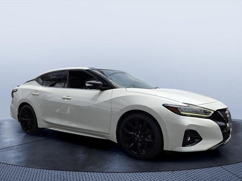 2023 Nissan Maxima SR
