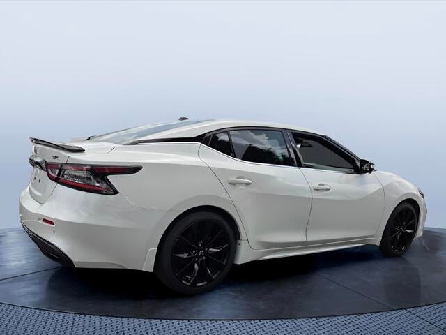 2023 Nissan Maxima SR