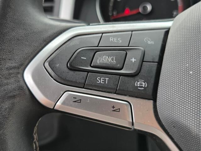 2021 Volkswagen Atlas Cross Sport 2.0T SE