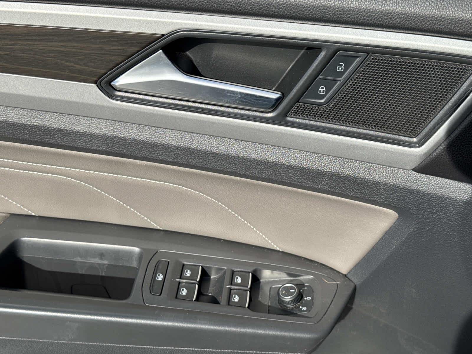 2023 Volkswagen Atlas 2.0T SE