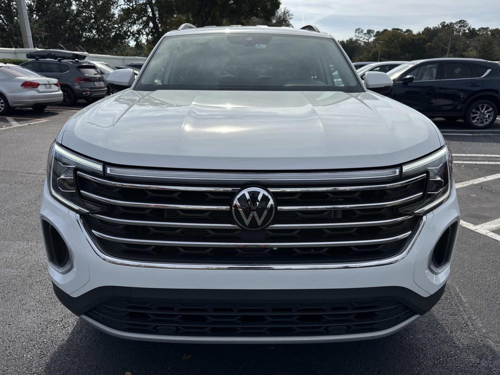 2025 Volkswagen Atlas 2.0T SE