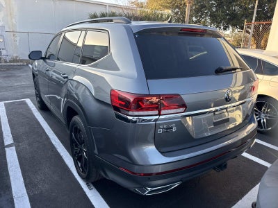 2022 Volkswagen Atlas 3.6L V6 SE w/Technology