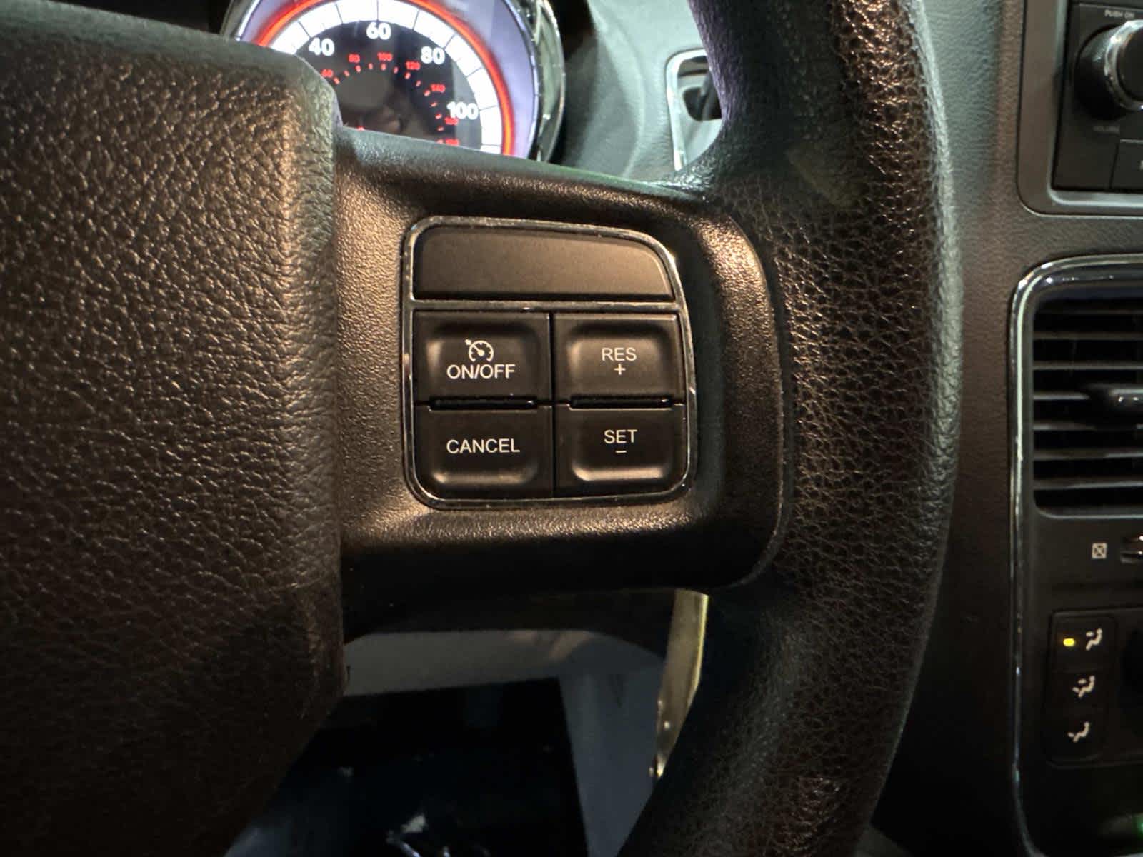 2014 Dodge Grand Caravan American Value Pkg