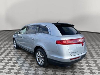 2014 Lincoln MKT Base