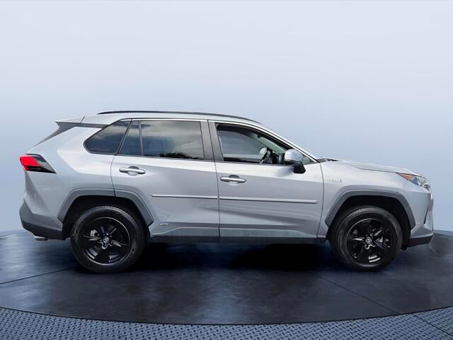 2020 Toyota RAV4 Hybrid LE
