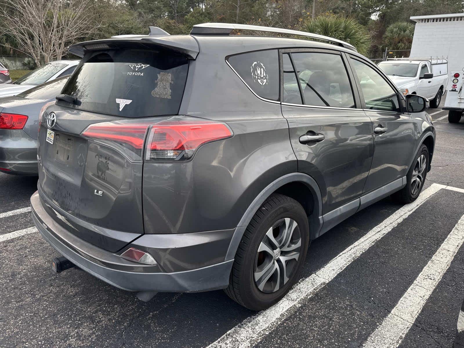 2016 Toyota RAV4 LE