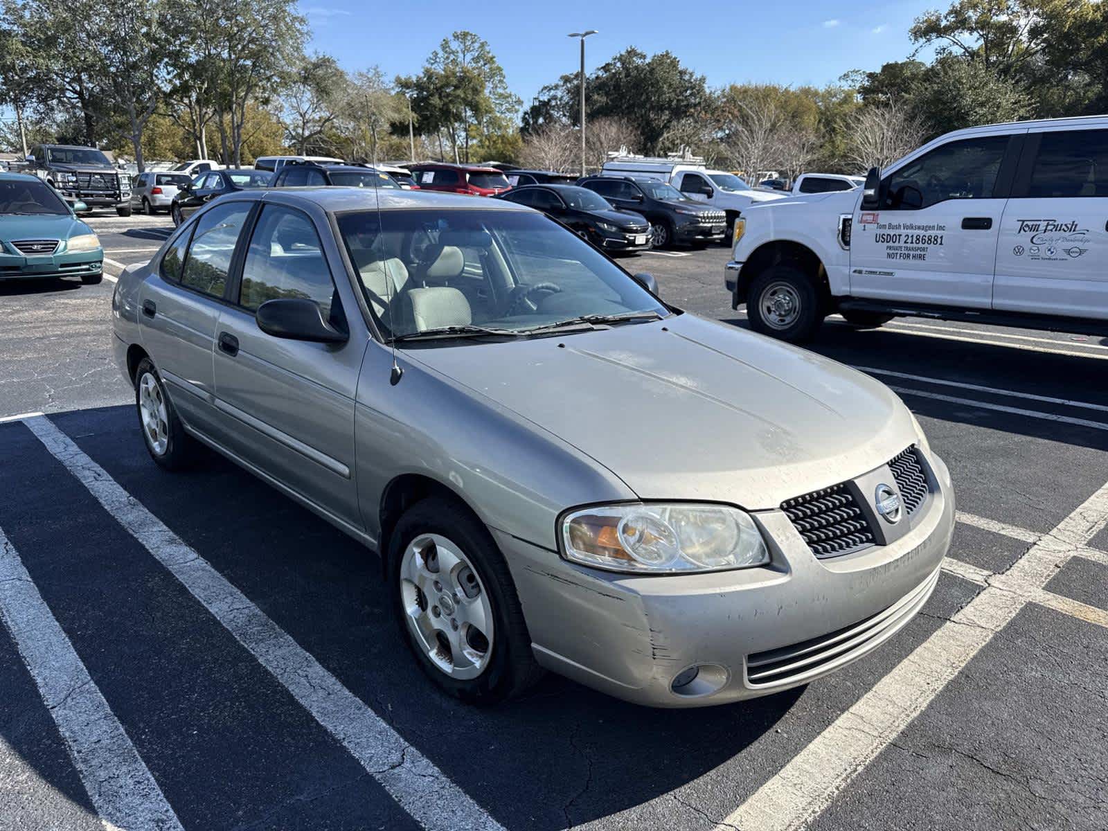 2004 Nissan Sentra Base