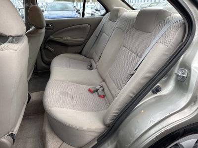 2004 Nissan Sentra Base