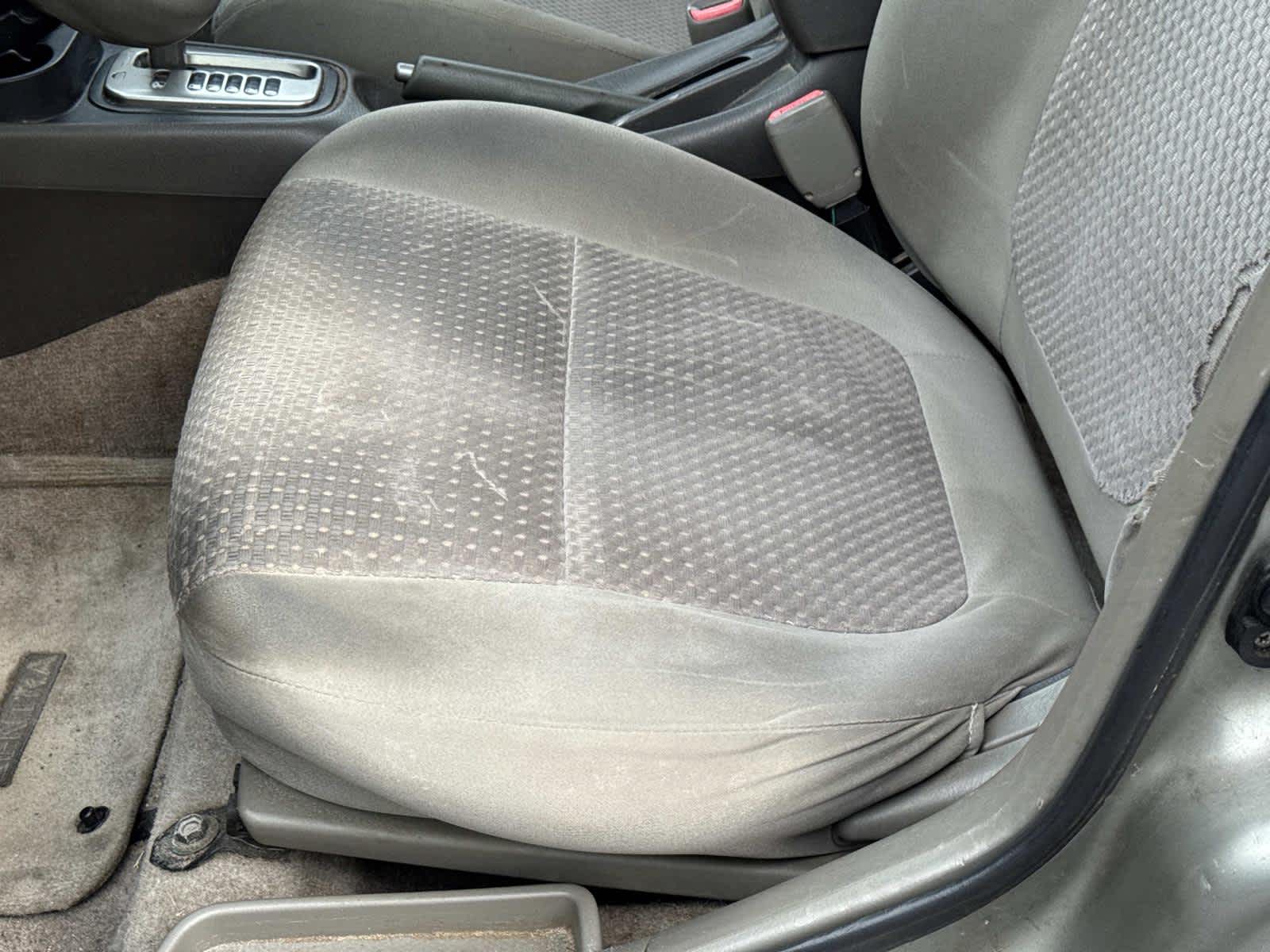 2004 Nissan Sentra Base