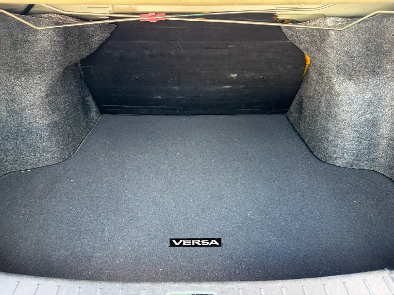 2012 Nissan Versa SV