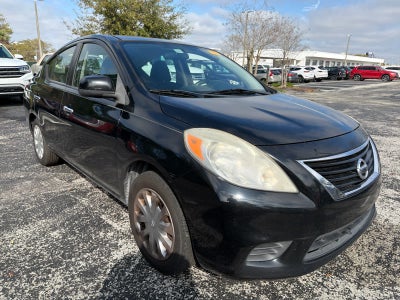 2012 Nissan Versa SV