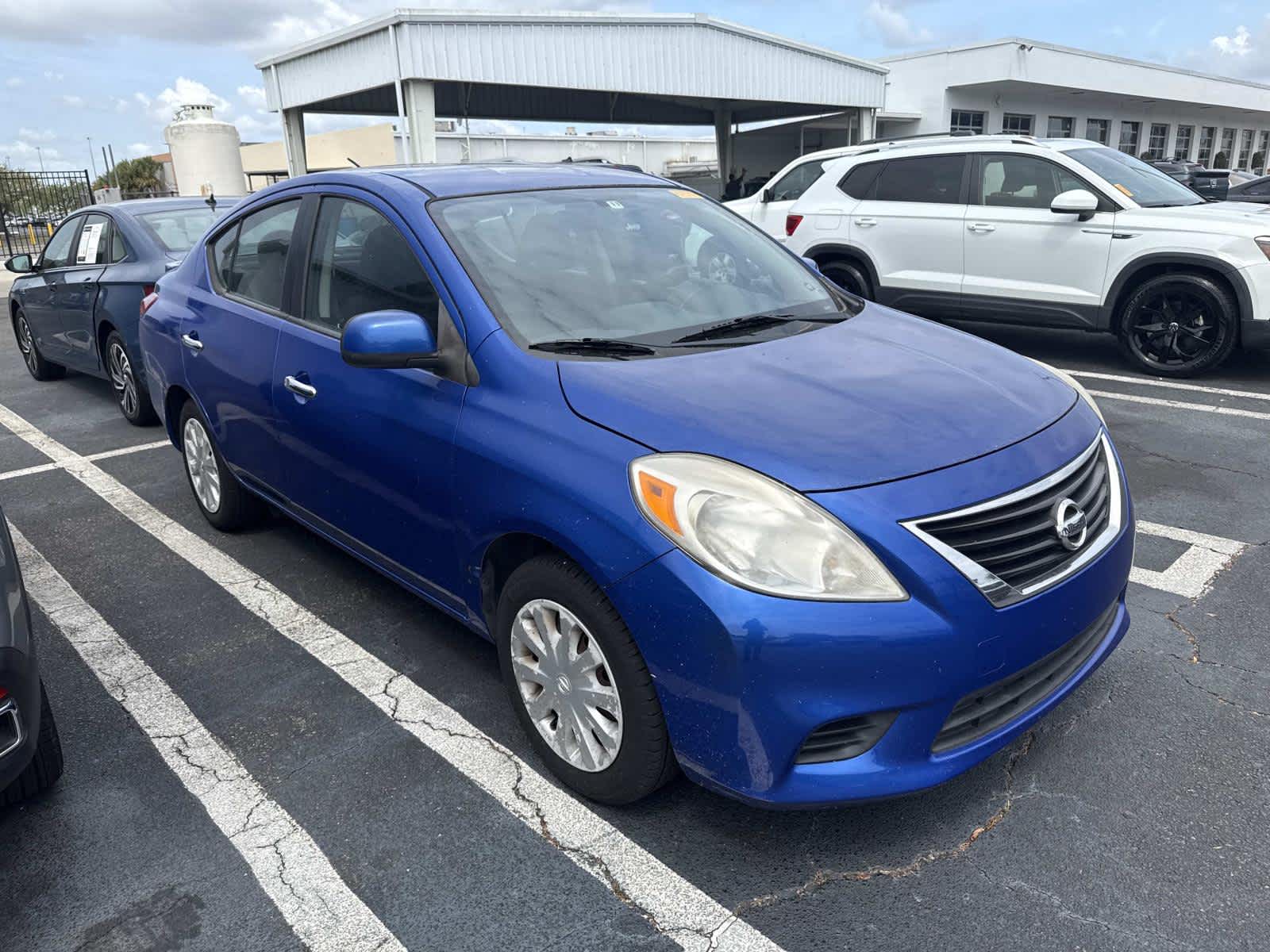 2013 Nissan Versa Sedan SV