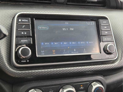 2019 Nissan Kicks S