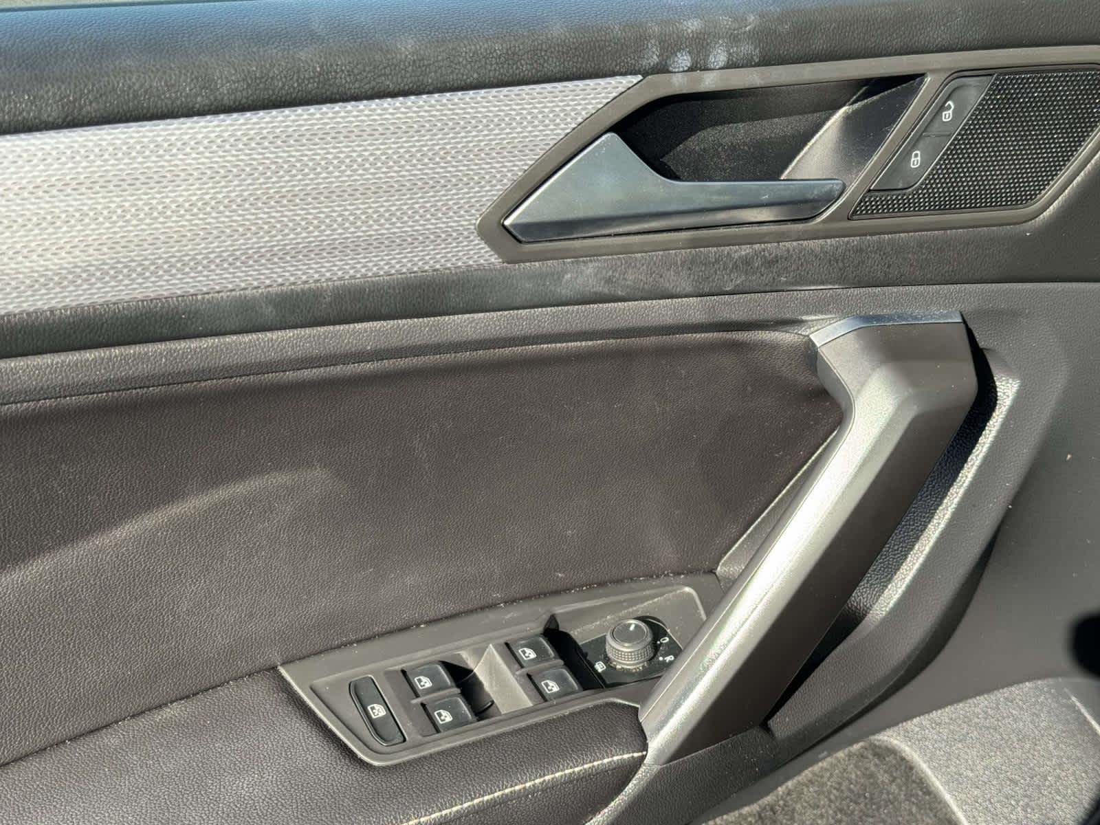 2022 Volkswagen Tiguan S